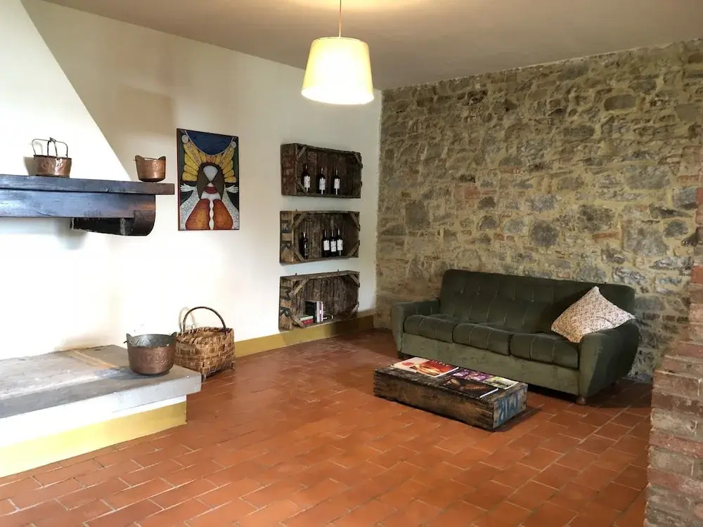 Agriturismo La Posta Reale-Wine cellar