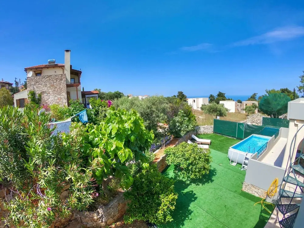 Villa Iris
