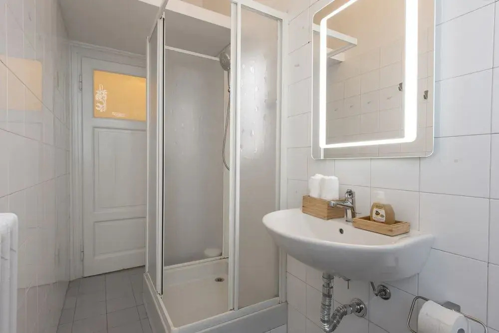 Mila Apartments Solari