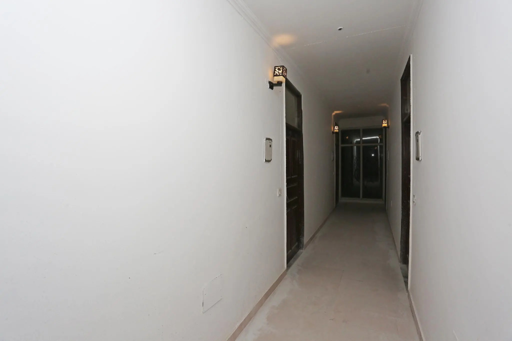 Capital O 9843 Hotel Indo Tiger