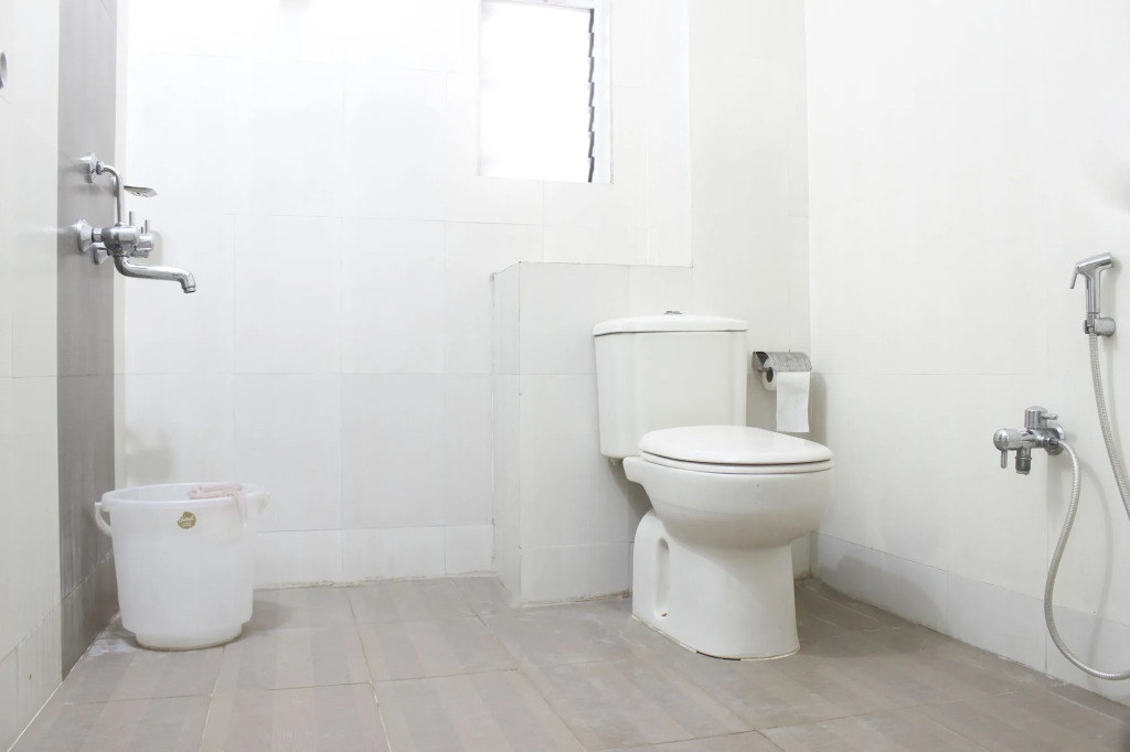 FabHotel Siri Inn Madhapur