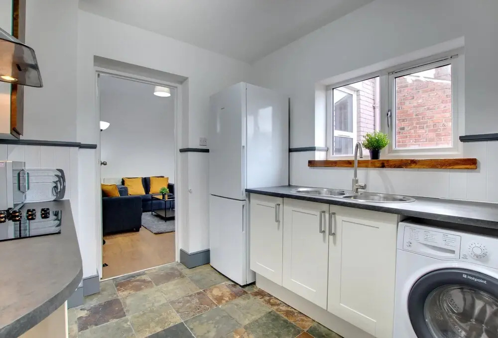Modern First Floor Newcastle Apartment