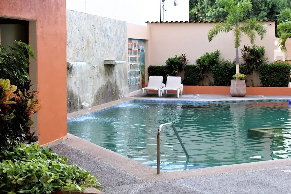 Auroza Resort
