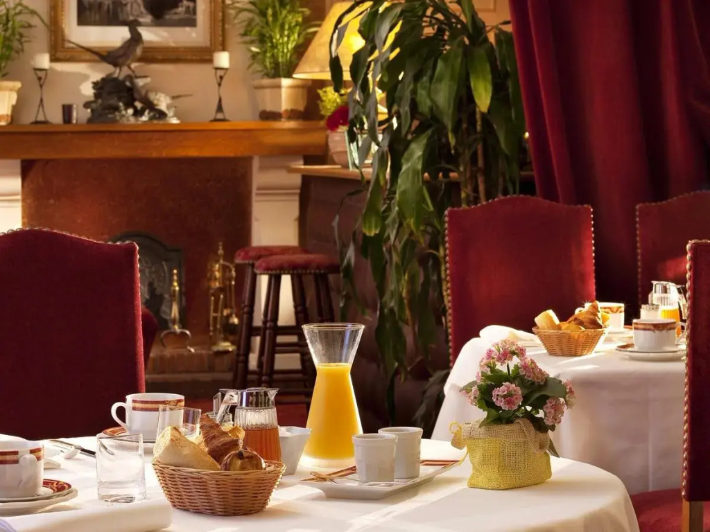 Hostellerie du Grand Sully