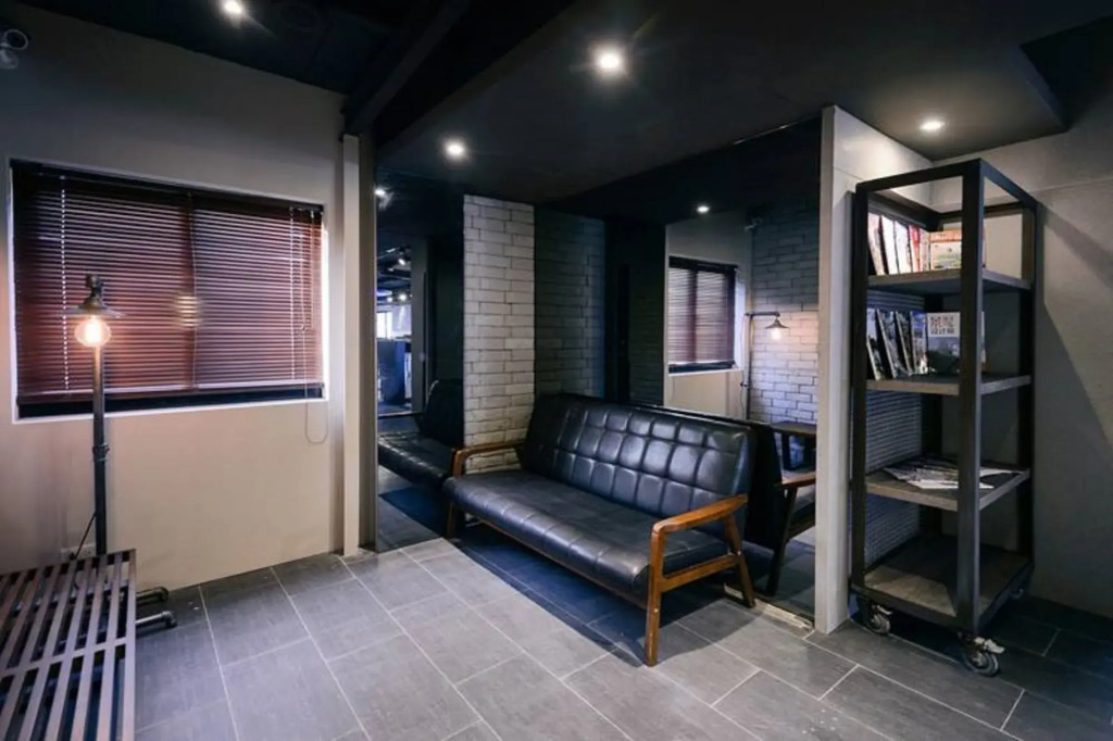 Kiwi Express Hotel-Taichung Station II