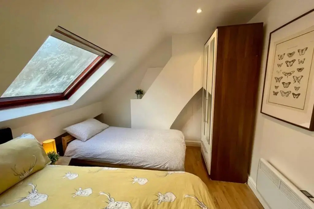 Group of 4 Apartments for up to 24 Guests