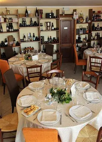 Le Ville Relais