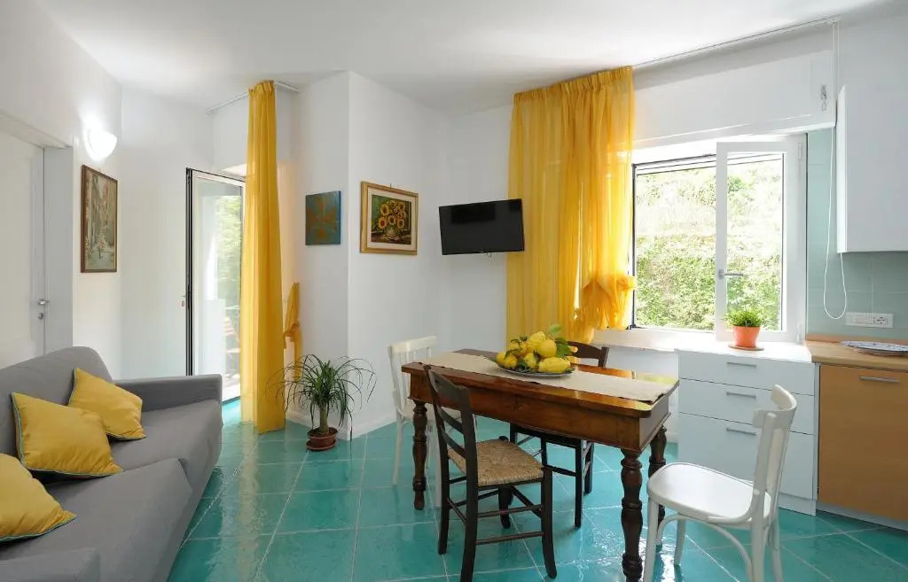 Amalfia Apartments