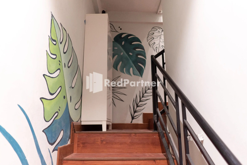 Capsule Inn Antasari RedPartner