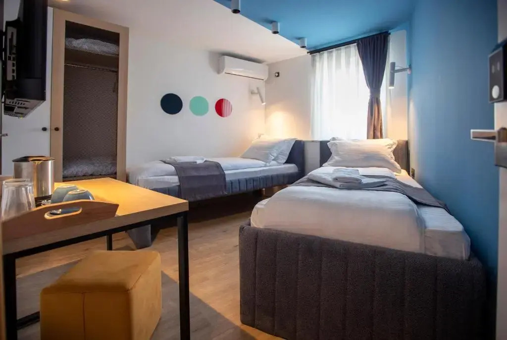 Hotel 4 Llulla