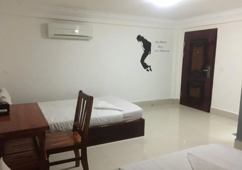 Hang Pich Airport Guesthouse