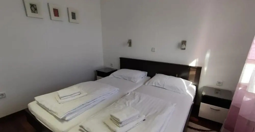 Neven - Economic Apartment Close to sea - A4 kat
