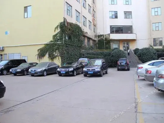 Qingdao New Kanghong Hotel