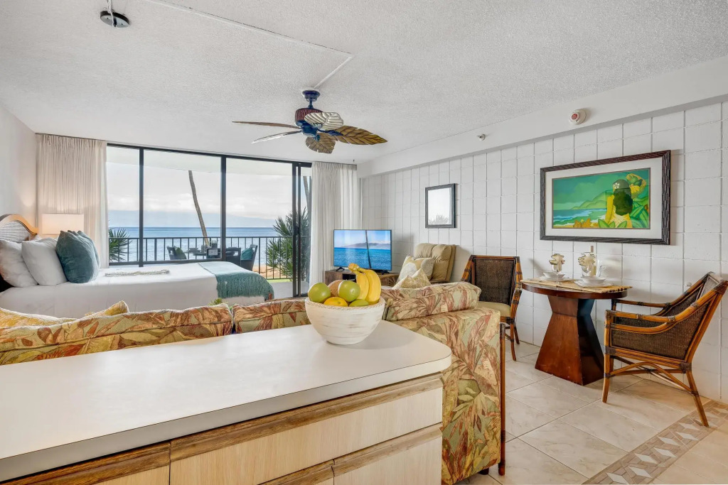 Valley Isle 206 in Lahaina