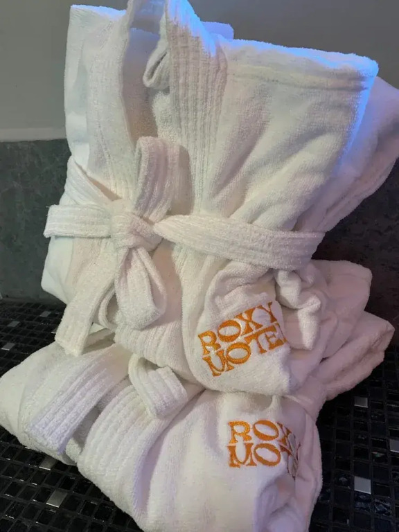 Roxy Motel