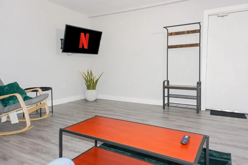 Renovated Cozy 2-br in Uptown SJ Location Coffee