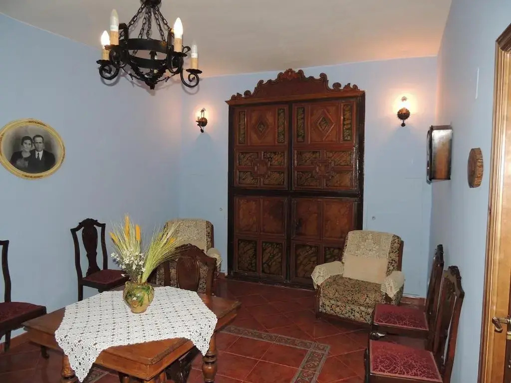 Las Bodegas Del Gilo