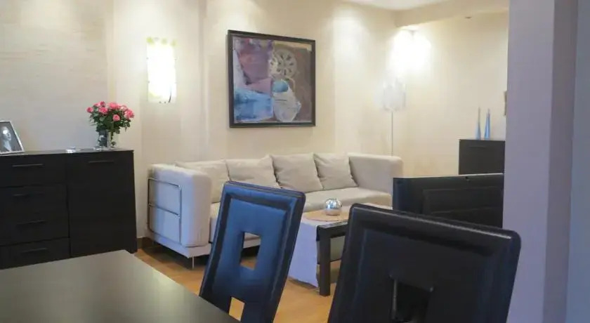 Abra Apartment