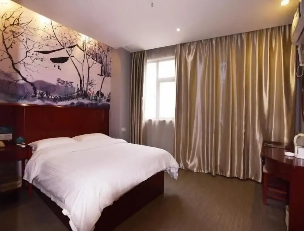 Greentree Inn International Film City Jinshan Rd