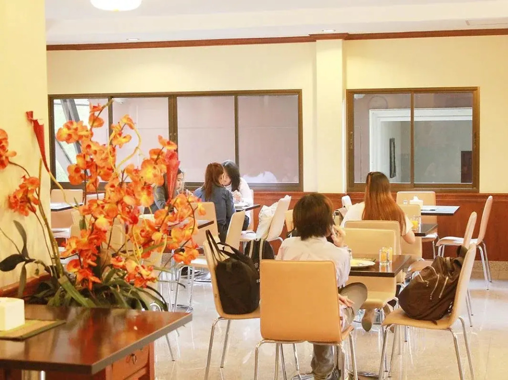 CY Hotel & Residence