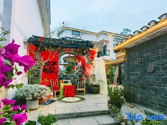 Mingxian Mountain Residence