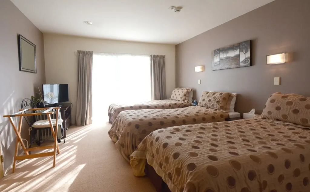 Springwaters Lodge