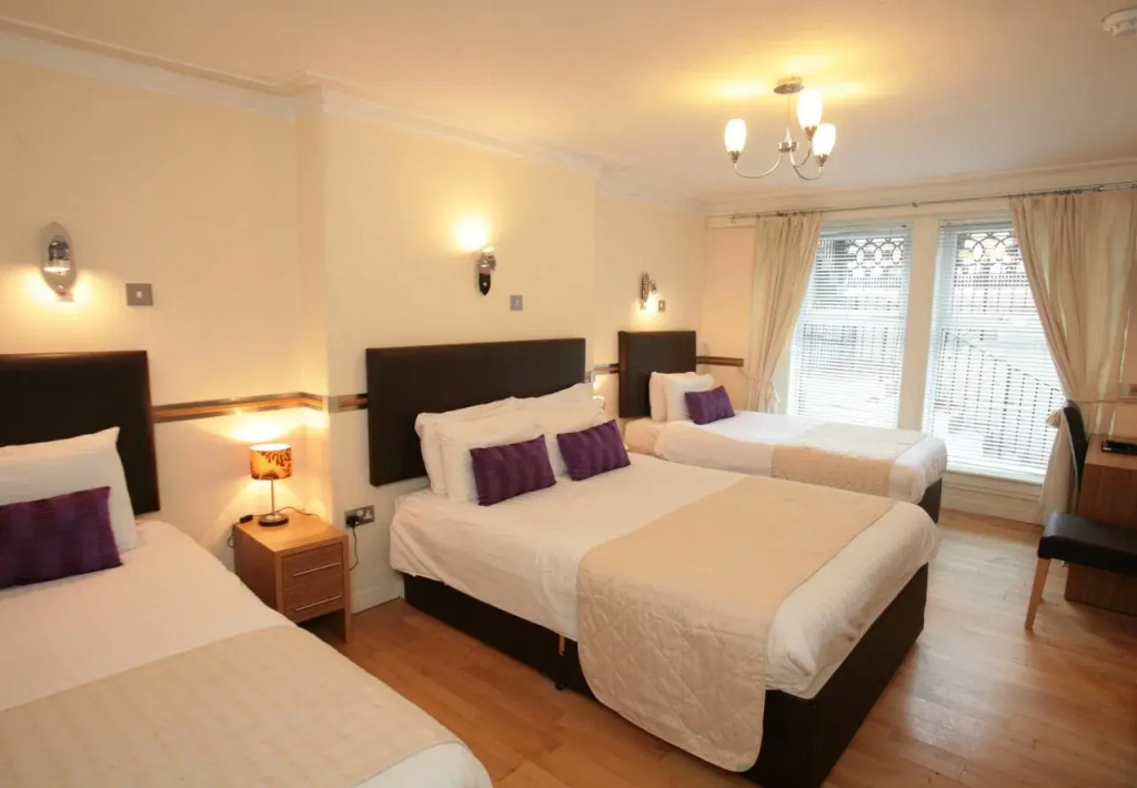 Kelvingrove Hotel - Sauchiehall St