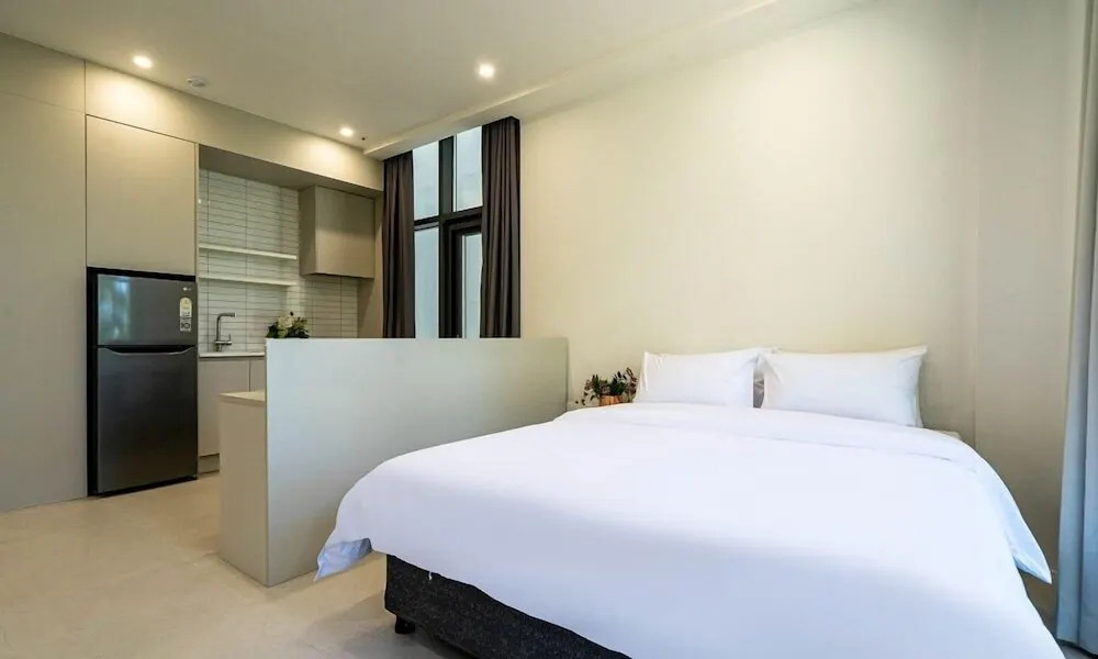 Hillsnorkelbeach hotel