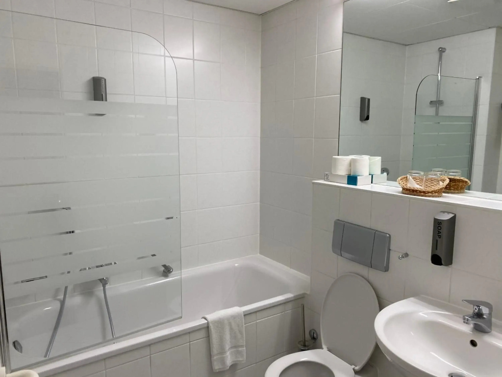 Отель Opera Hotel Köln