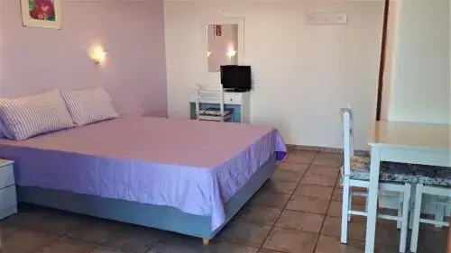 Ikos Studios and Apartments