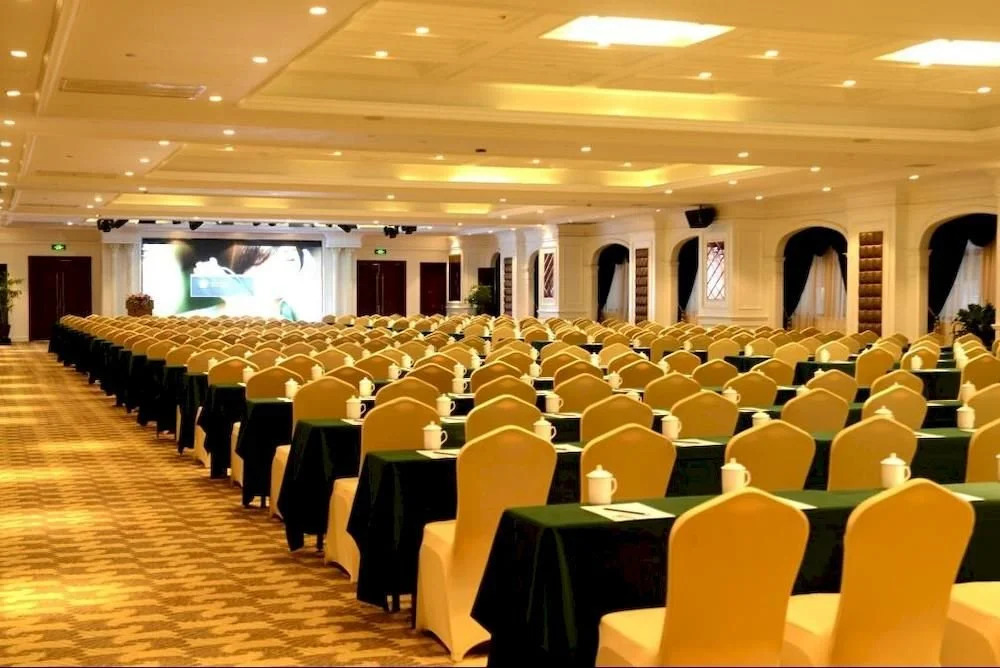 Relax Hotel (Hangzhou Shitang)(杭州石塘瑞莱克斯大酒店)