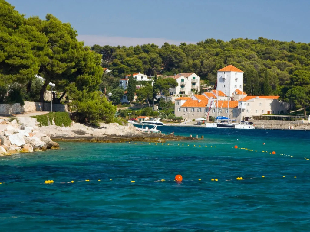 Holiday Home Ratimir by Interhome