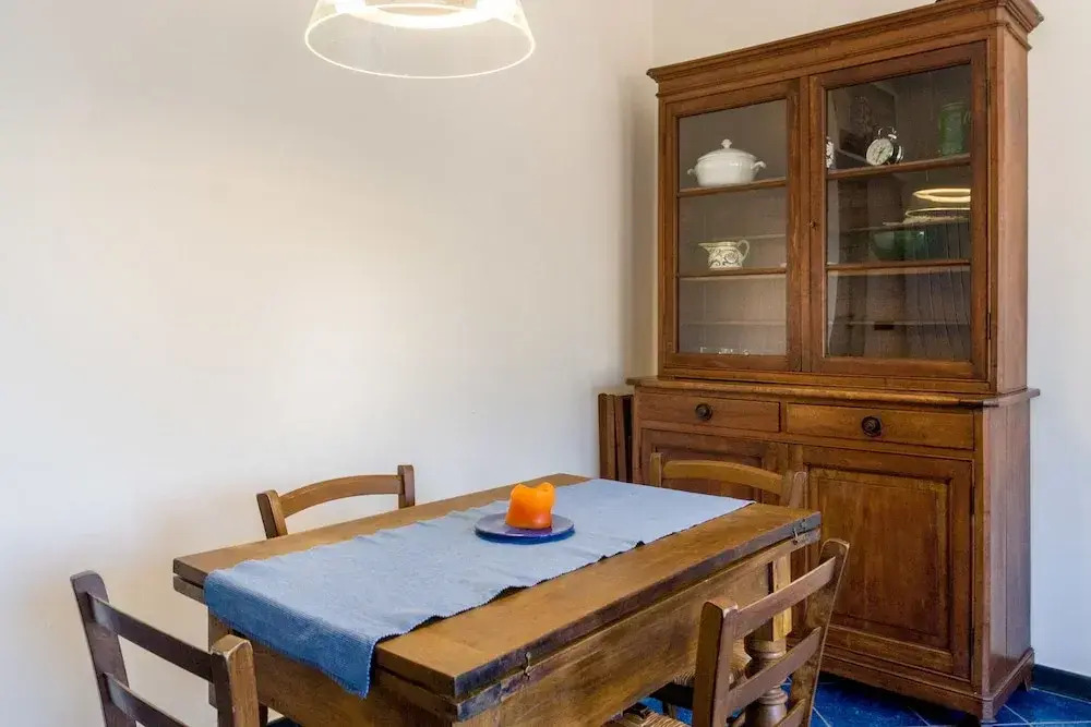 Monterosso Apartments