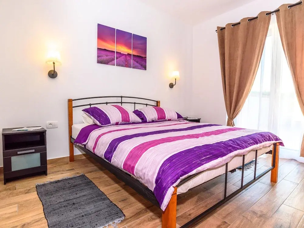 Cozy Holiday Home in Šorici With Pool