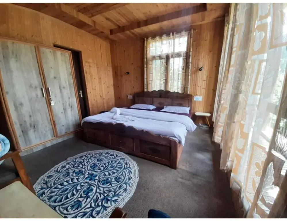 Srichan Resorts