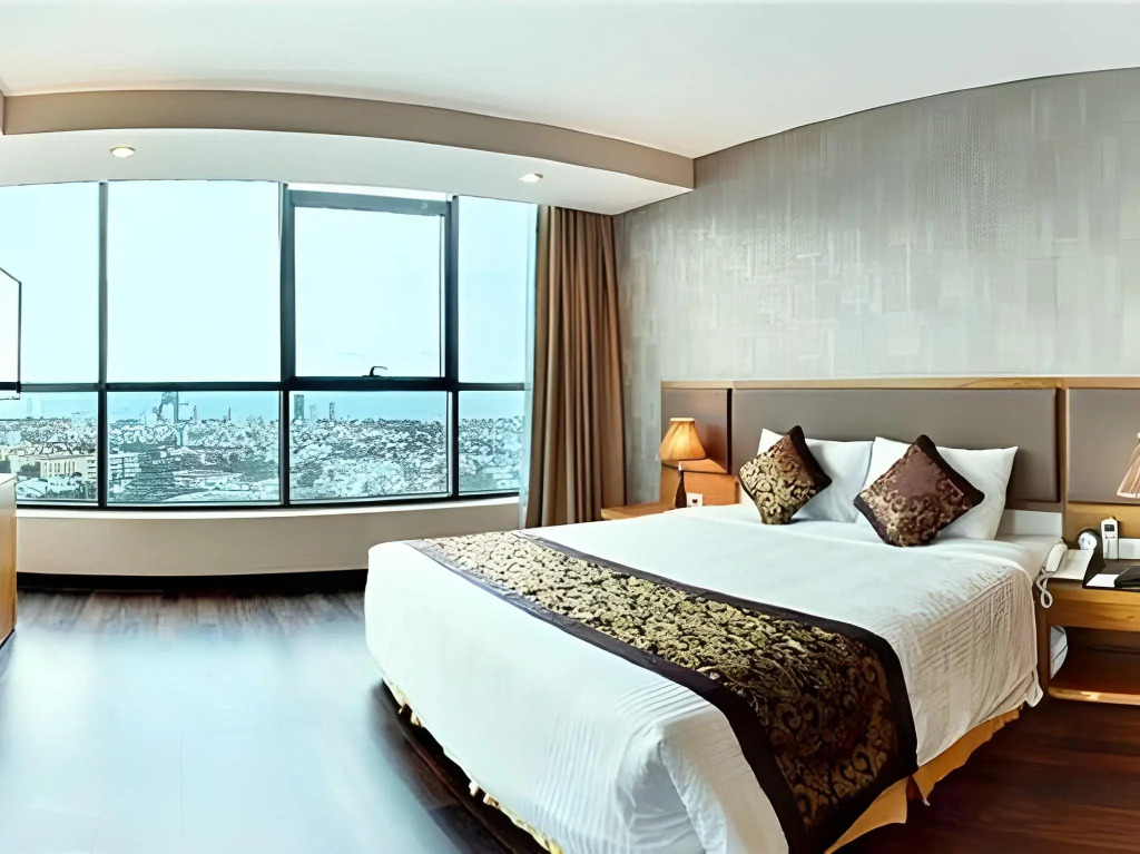 Muong Thanh Grand Quang Tri Hotel