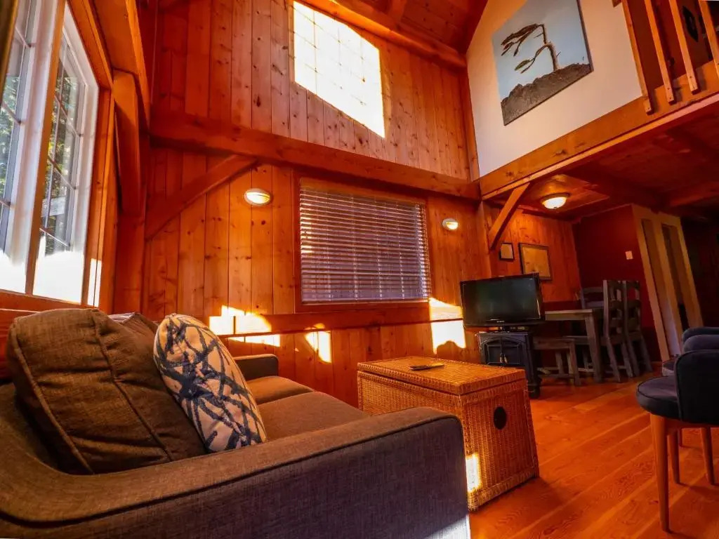 The Cabins at Terrace Beach