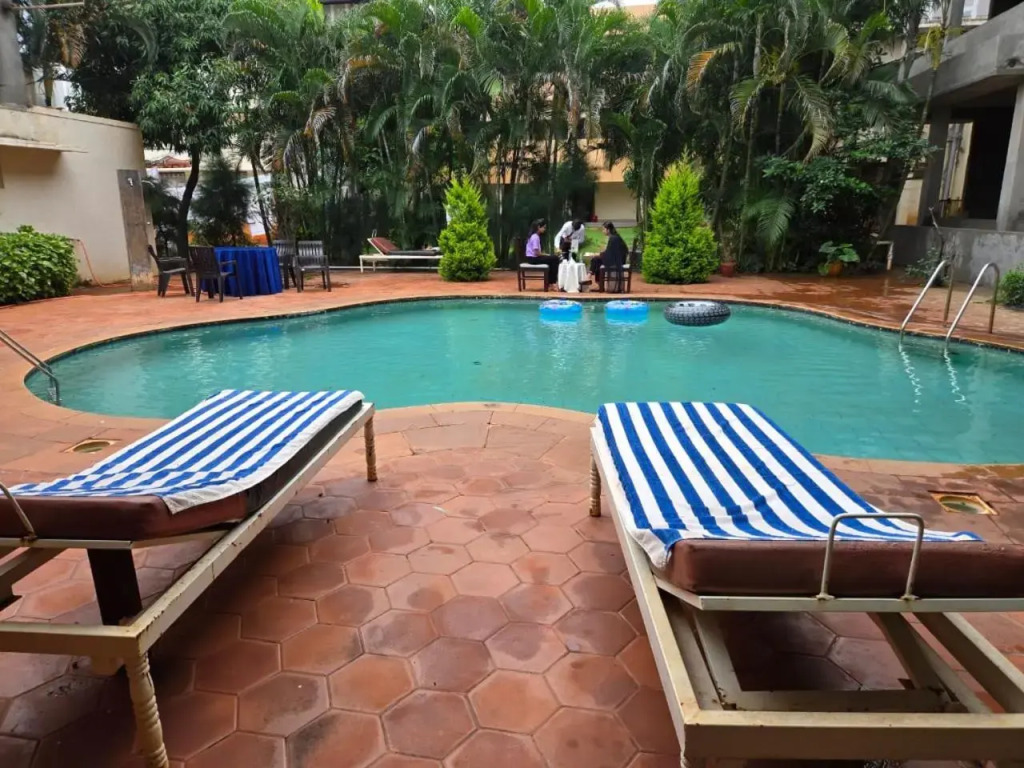 Hotel Badami Court
