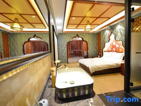 Yang Qingchun Theme Hotel (Taiyuan Qinxian North Street Shuangxi City)