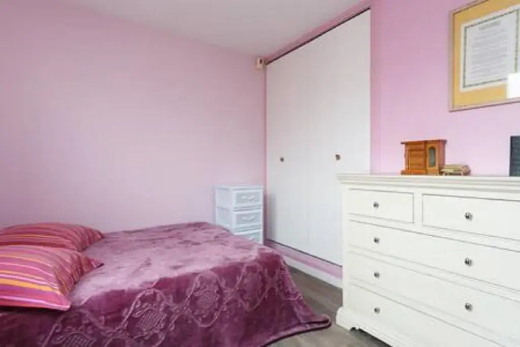 REFAIT A NEUF Appartement proche de Paris