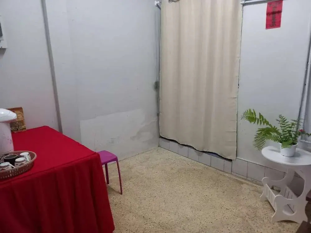 amazing khaosan hostel