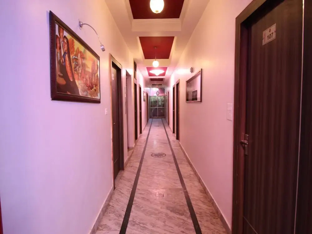 OYO 2756 Hotel Virasat
