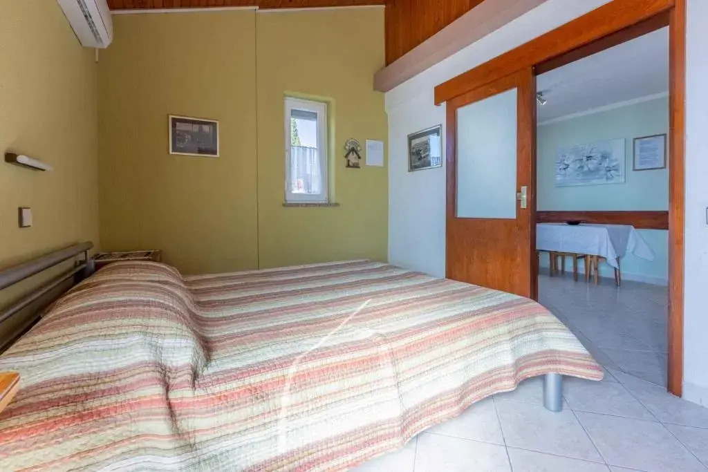 Apartment in Crikvenica 42251