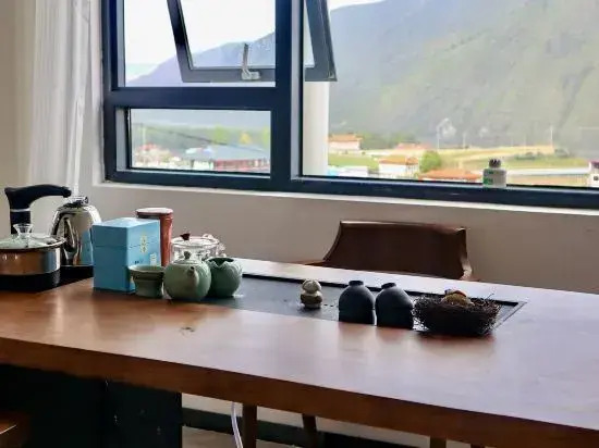 Kangding Muya Xiangxue Hotel