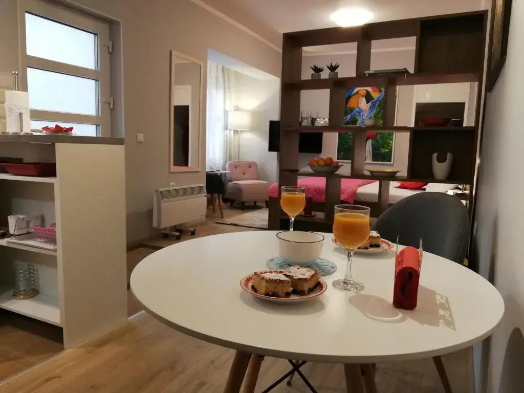 ZeMoon Apartment
