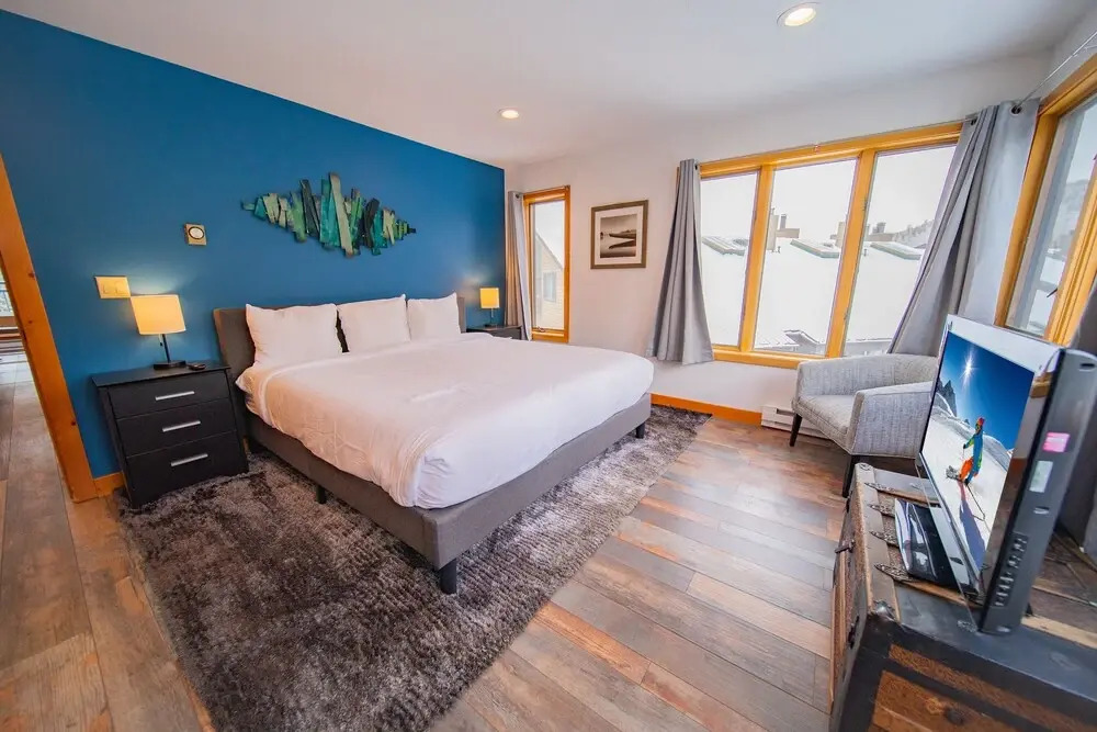 Montezuma 1771 by SummitCove Vacation Lodging