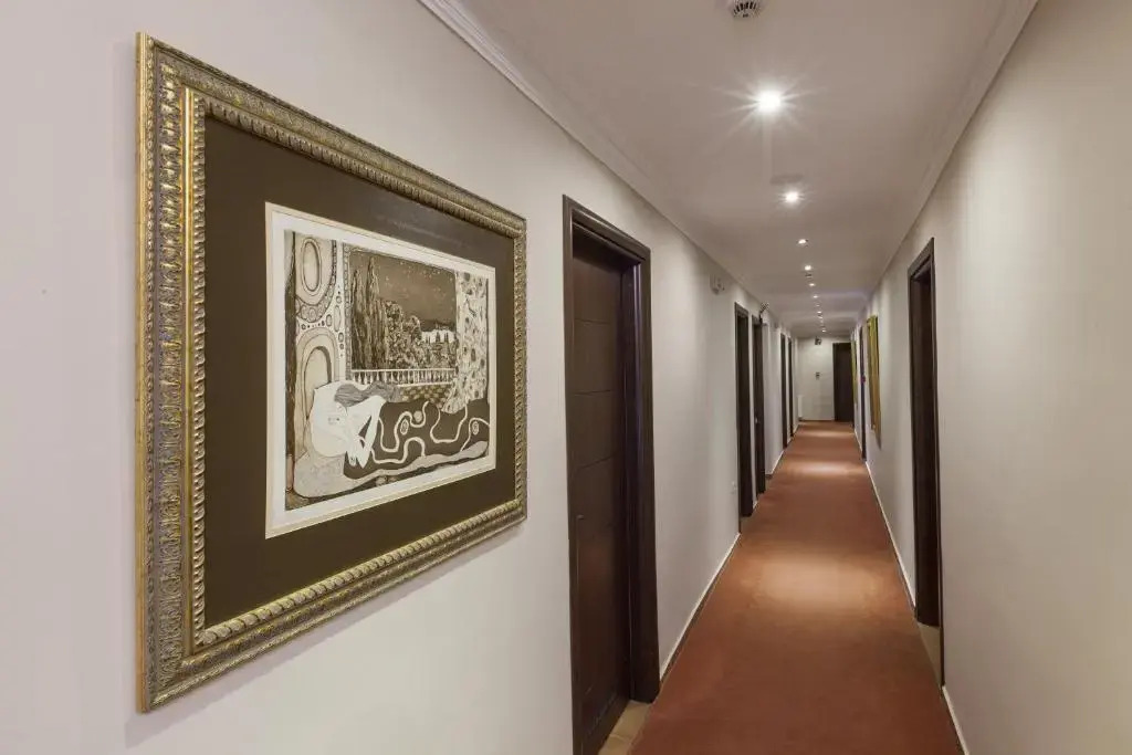 Dellas Boutique Hotel