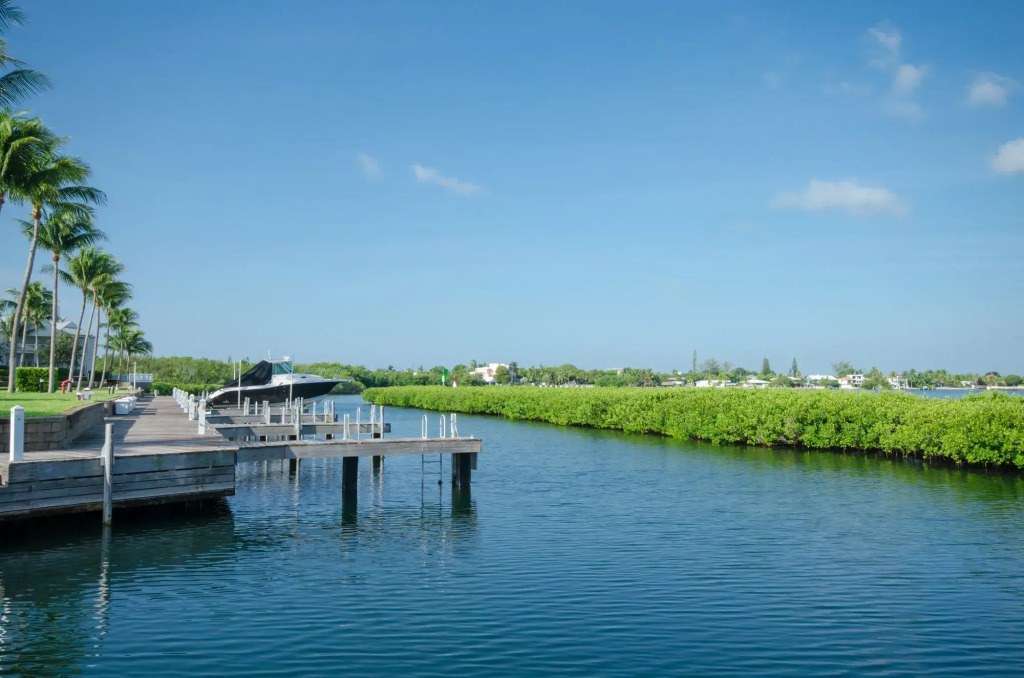Indigo Reef Resort Villas & Marina by KeysCaribbean