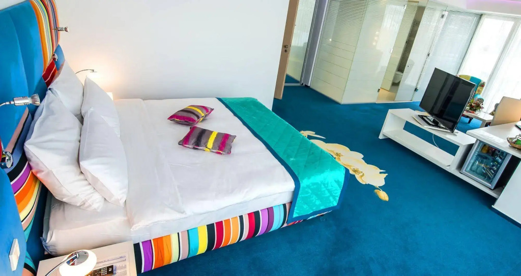 Marshal Garden Hotel
