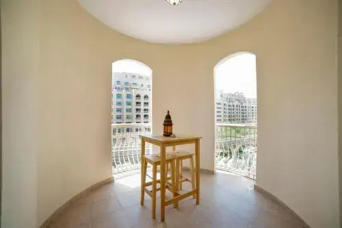 2BR ON PALM JUMEIRAH SHORELINE 20 - With Beach Access & a Complimentary Golf
